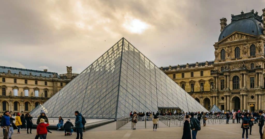 Louvre - The Best Places to Visit in Paris for Architecture Admirers