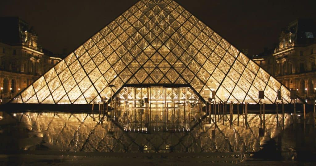 The Louvre: One Of the Best Places to Visit in Paris for Art Lovers