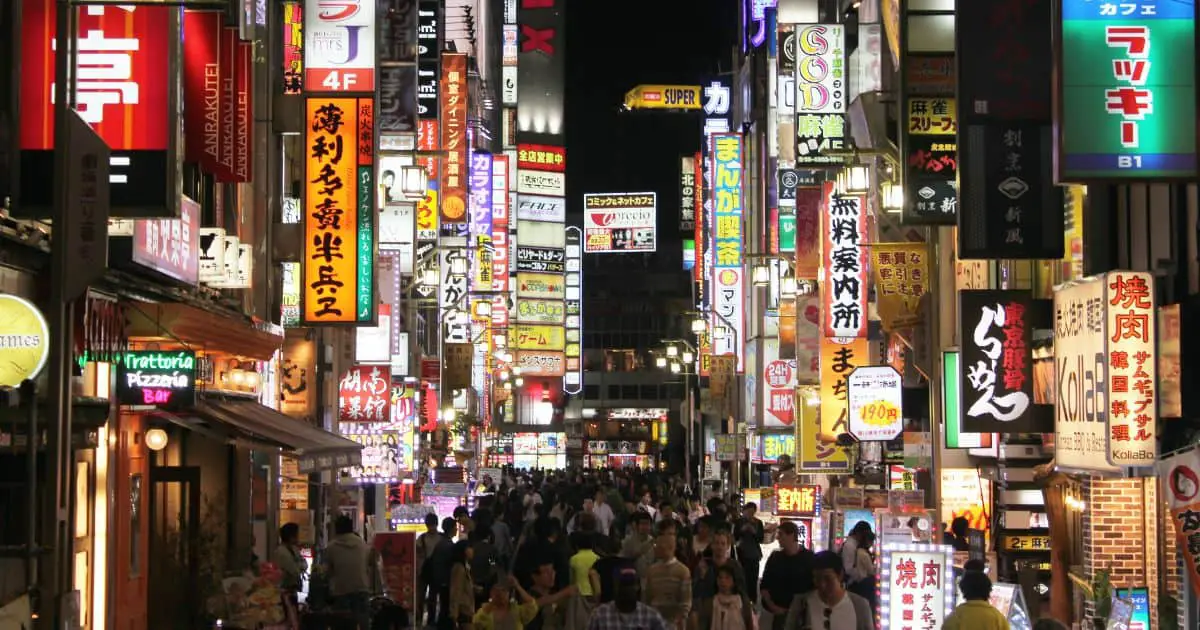 Best Places to Visit in Tokyo for Nightlife Lovers – Unleash the Night