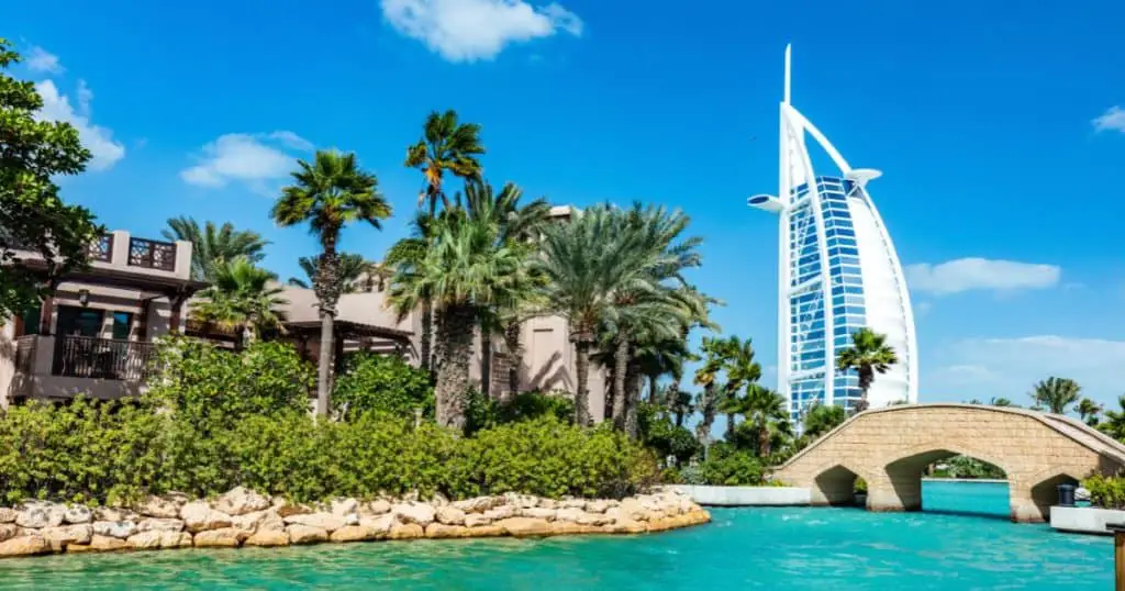 Burj Al Arab Jumeirah - Best Luxury Hotels in United Arab Emirates