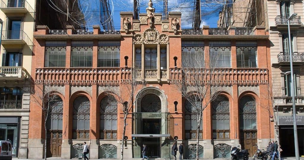 Fundació Antoni Tàpies - Best Must-See Museums in Barcelona