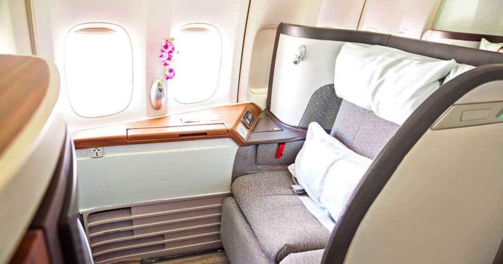 Overview of Best Domestic First Class Airlines - Best Domestic First Class Airlines