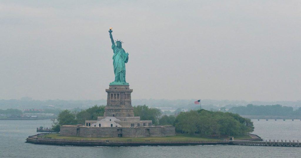 Statue Cruises - Where to Buy Tickets for the Statue of Liberty