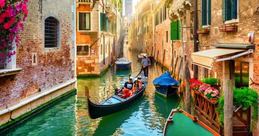 Venice - Flying to Italy from US Tips