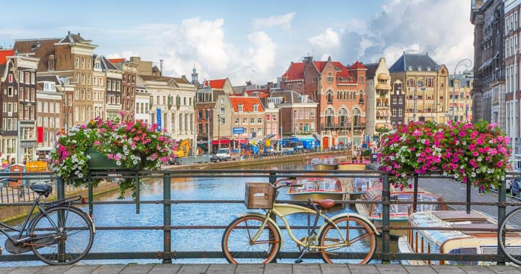 Best Seasons to Visit Amsterdam - Best Time to Visit Amsterdam