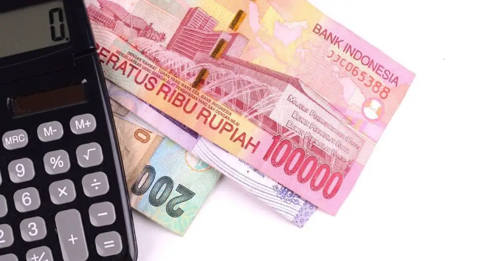 Currency and Budgeting - Can You Surf in Ubud Bali