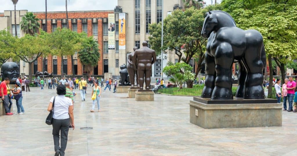 Economic Comparison - Bogota vs Medellin