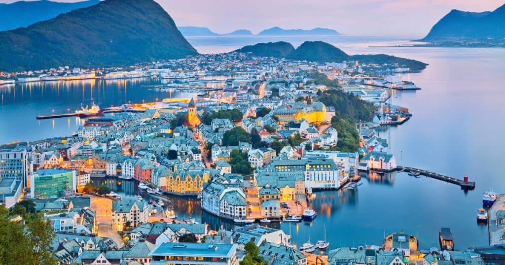 Norway's Distinct Seasons - Best Time to Visit Norway